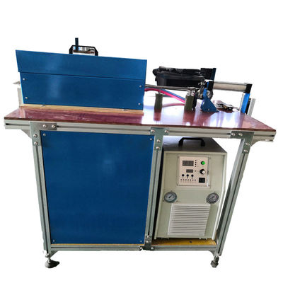 Wyposażone w urządzenia do wytwarzania węglowodorów