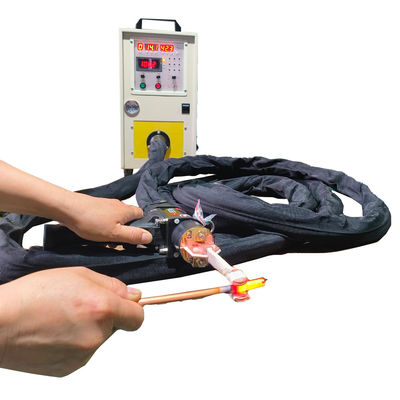 Przenośna maszyna do lutowania indukcyjnego IGBT do spawania łączników / łączników w kątach mosiężnych