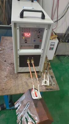 Dobra cena Hf-15kw Высокочастотное индукционное оборудование для лечения w Internecie