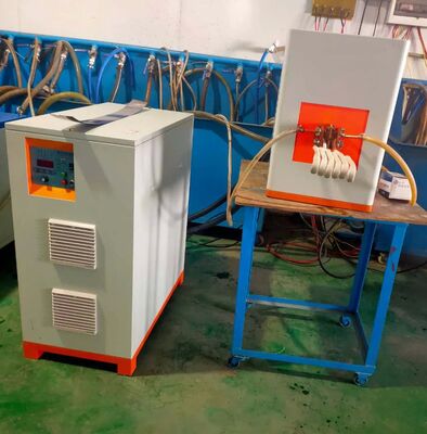 Dobra cena China Producent Sprzedaż bezpośrednia Maszyna do podgrzewania indukcyjnego IGBT ultra wysokiej częstotliwości do wykuwania diatermii śrub i matiek o wysokiej wytrzymałości w Internecie